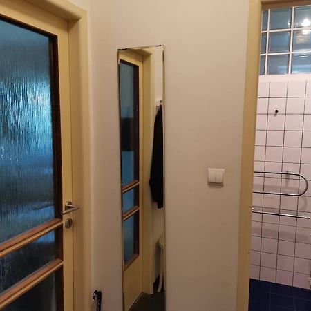 Cozy Studio In The City Centre Near Train Station Bratysława Zewnętrze zdjęcie
