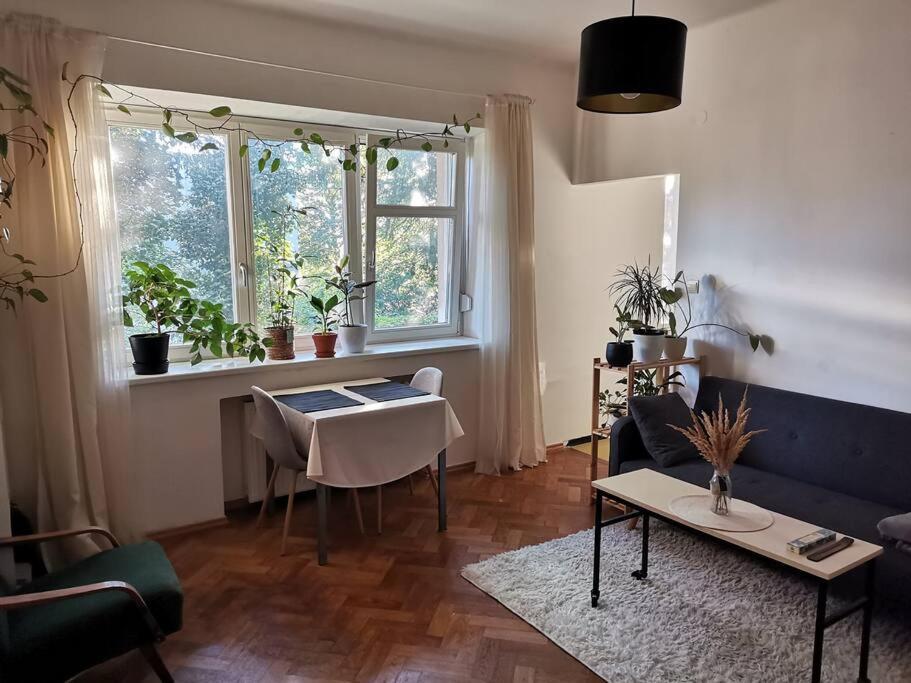 Cozy Studio In The City Centre Near Train Station Bratysława Zewnętrze zdjęcie